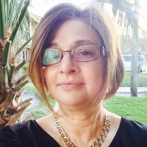 Meet your Posher, Donna